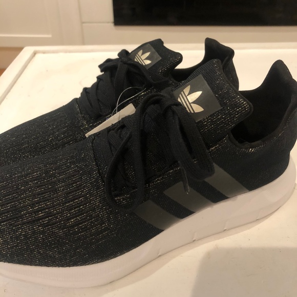 Adidas Swift Running Shoes - Picture 3 of 13